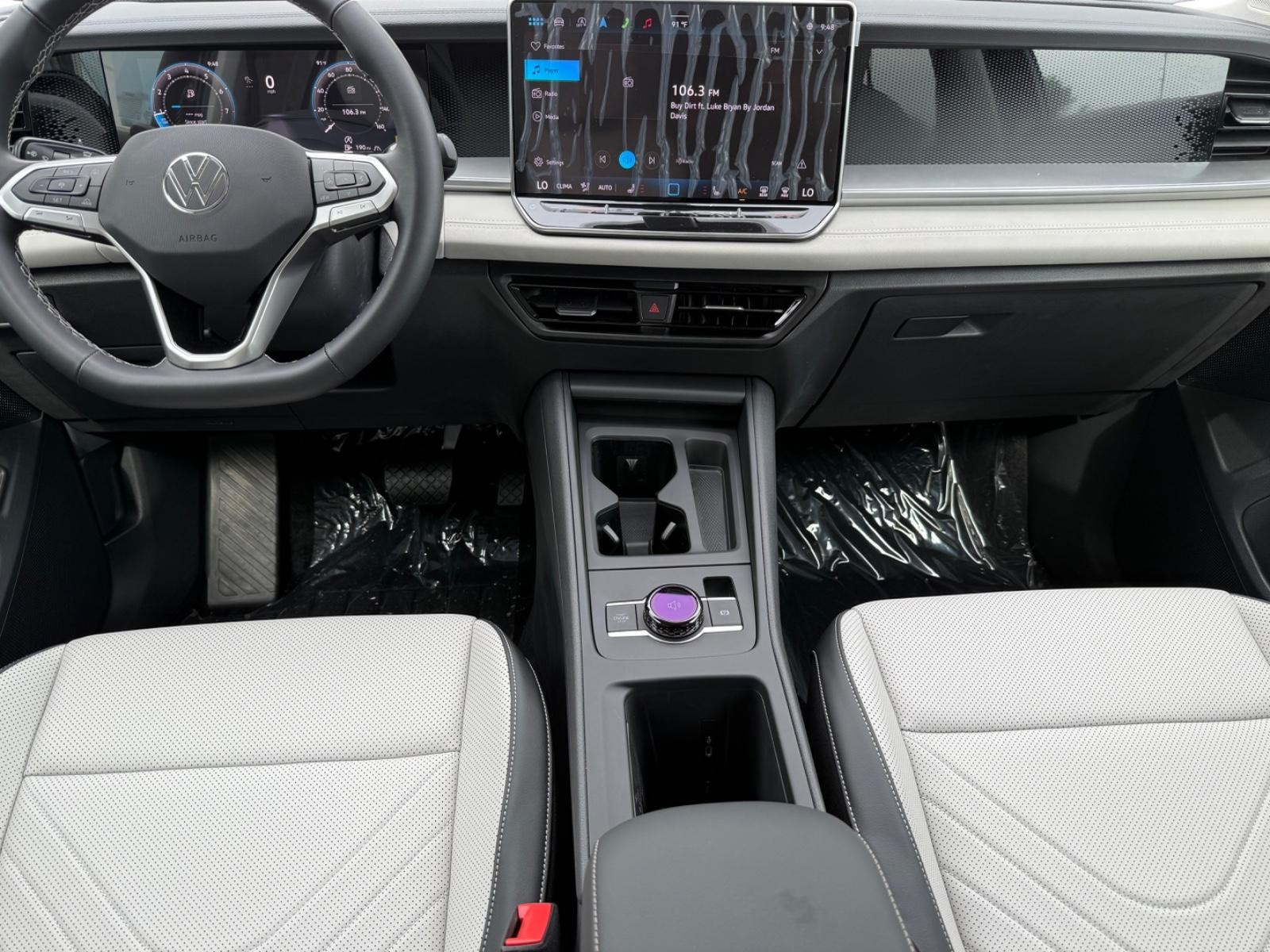 Volkswagen Tiguan Vehicle Image 06