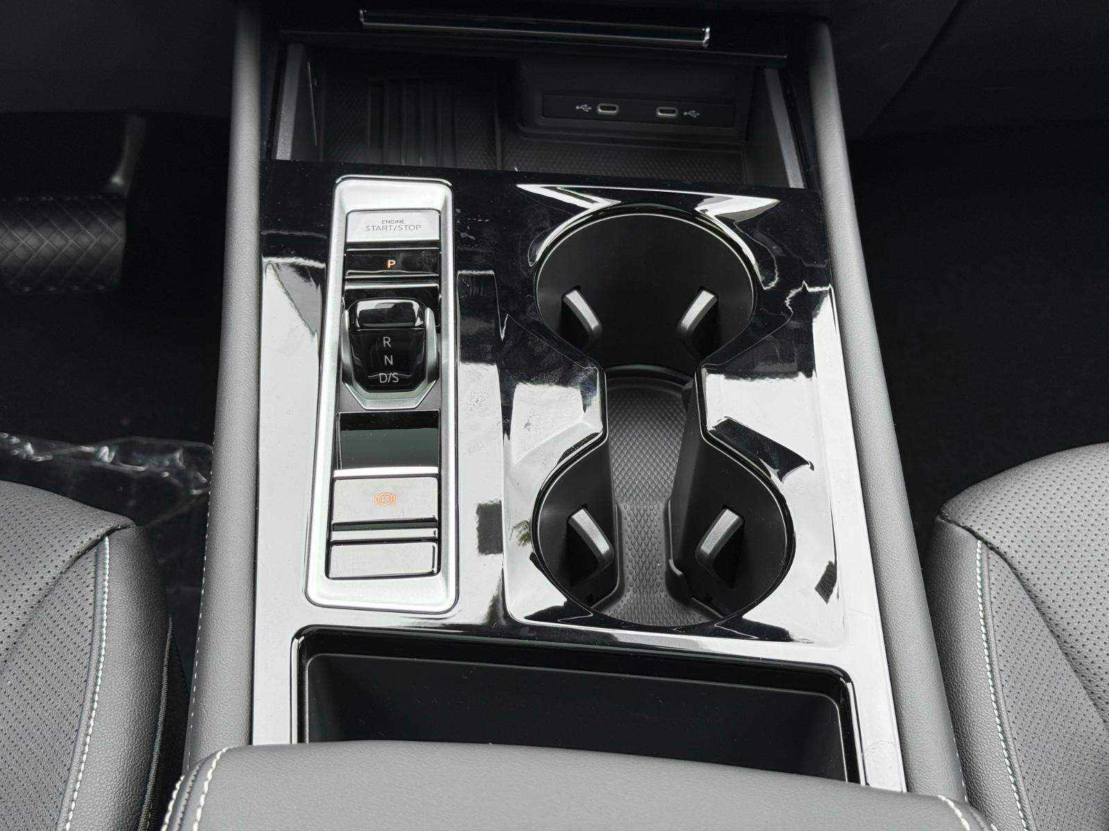 Volkswagen Atlas Vehicle Image 08