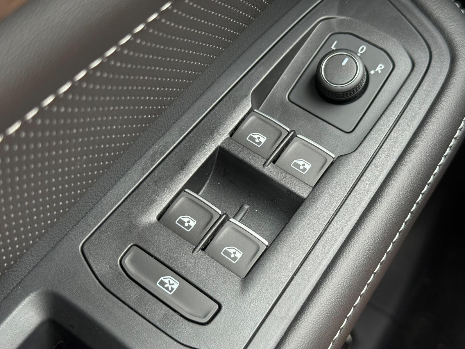 Volkswagen Atlas Vehicle Image 15