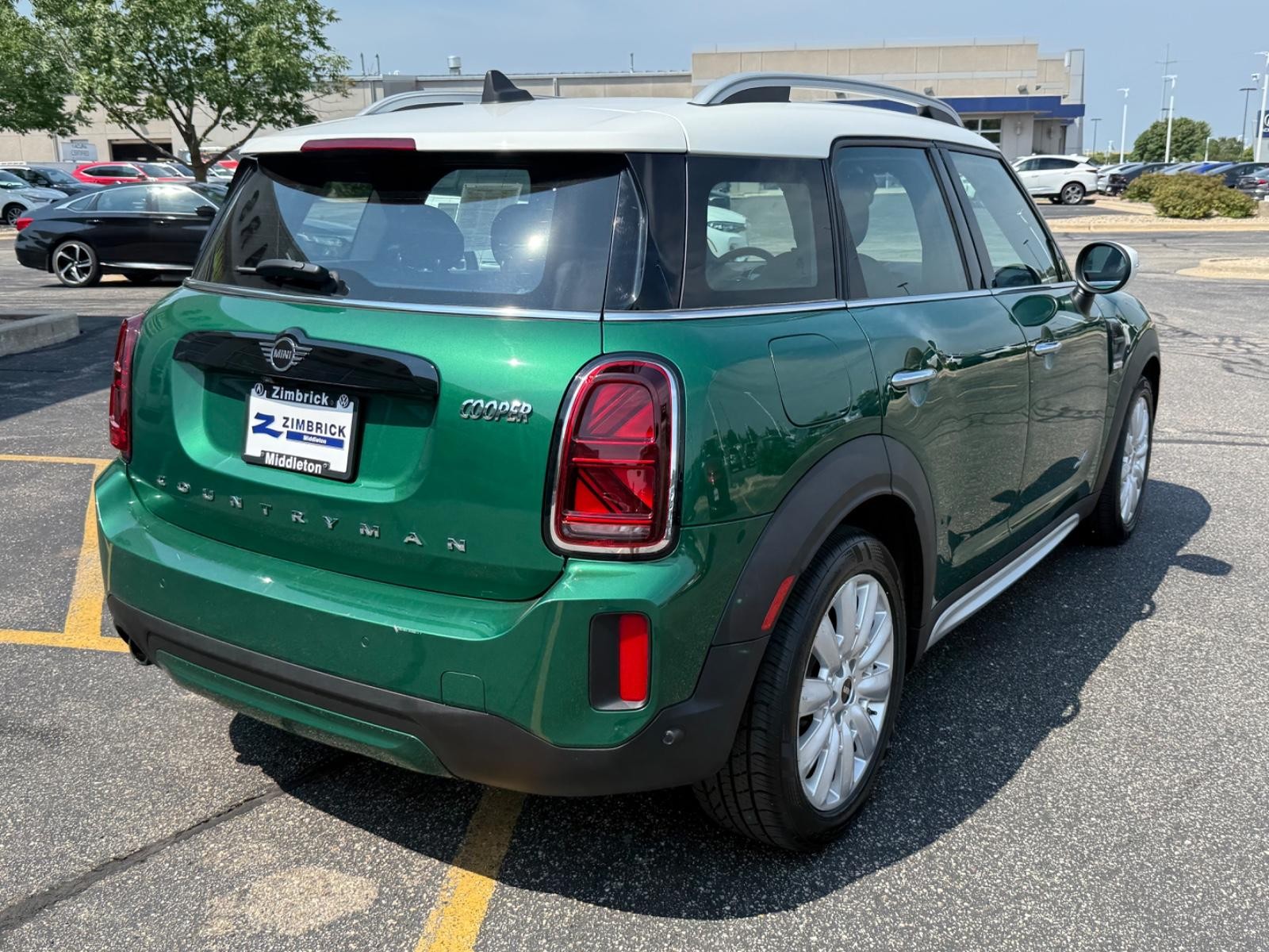 MINI Countryman Vehicle Image 03