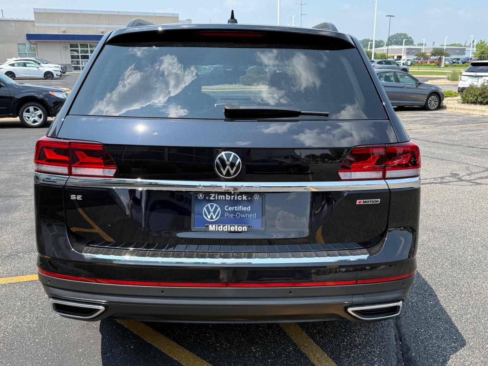 Volkswagen Atlas Vehicle Image 04