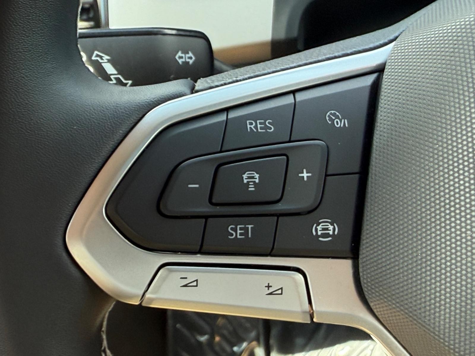 Volkswagen Atlas Vehicle Image 16