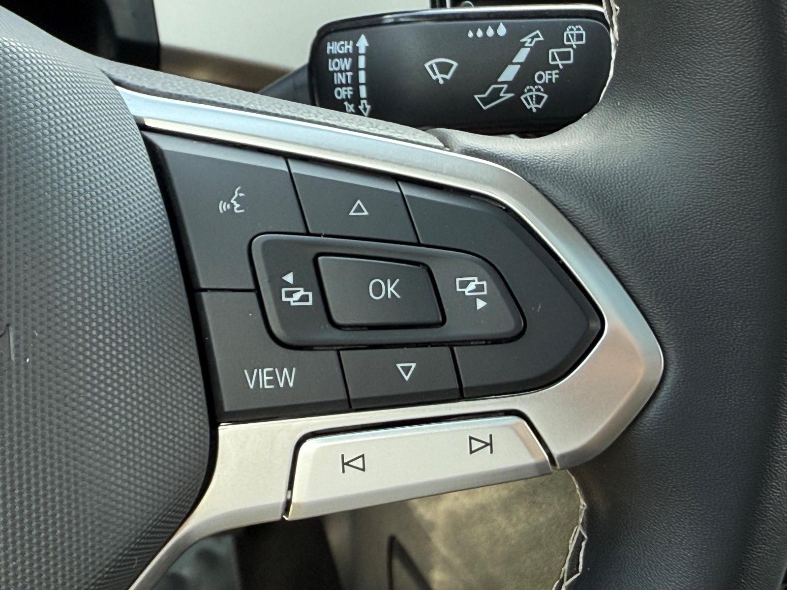 Volkswagen Atlas Vehicle Image 17