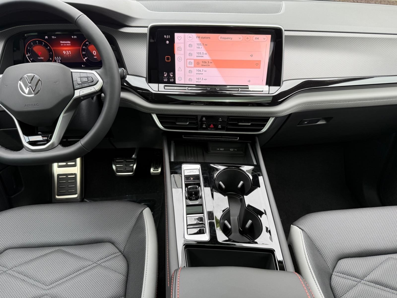 Volkswagen Atlas Vehicle Image 06