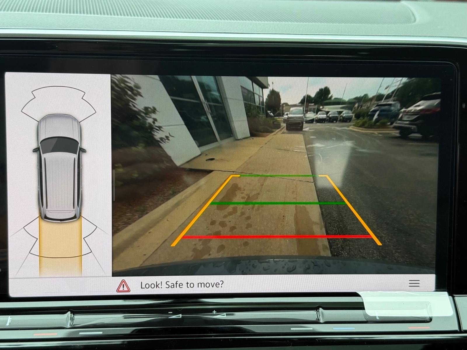 Volkswagen Atlas Vehicle Image 13