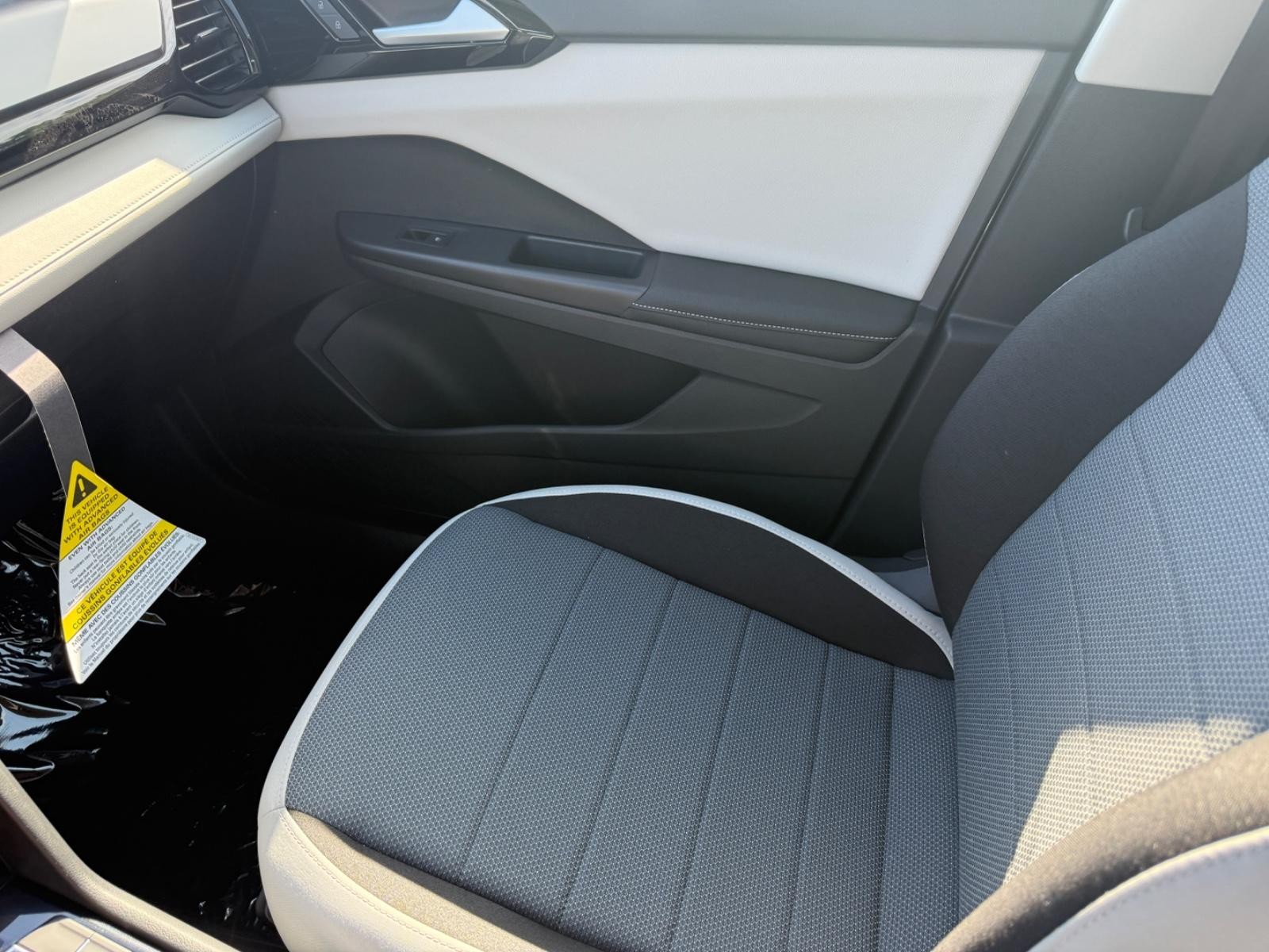 Volkswagen Taos Vehicle Image 15