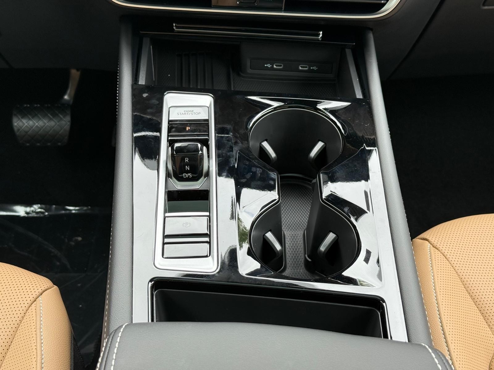 Volkswagen Atlas Cross Sport Vehicle Image 08