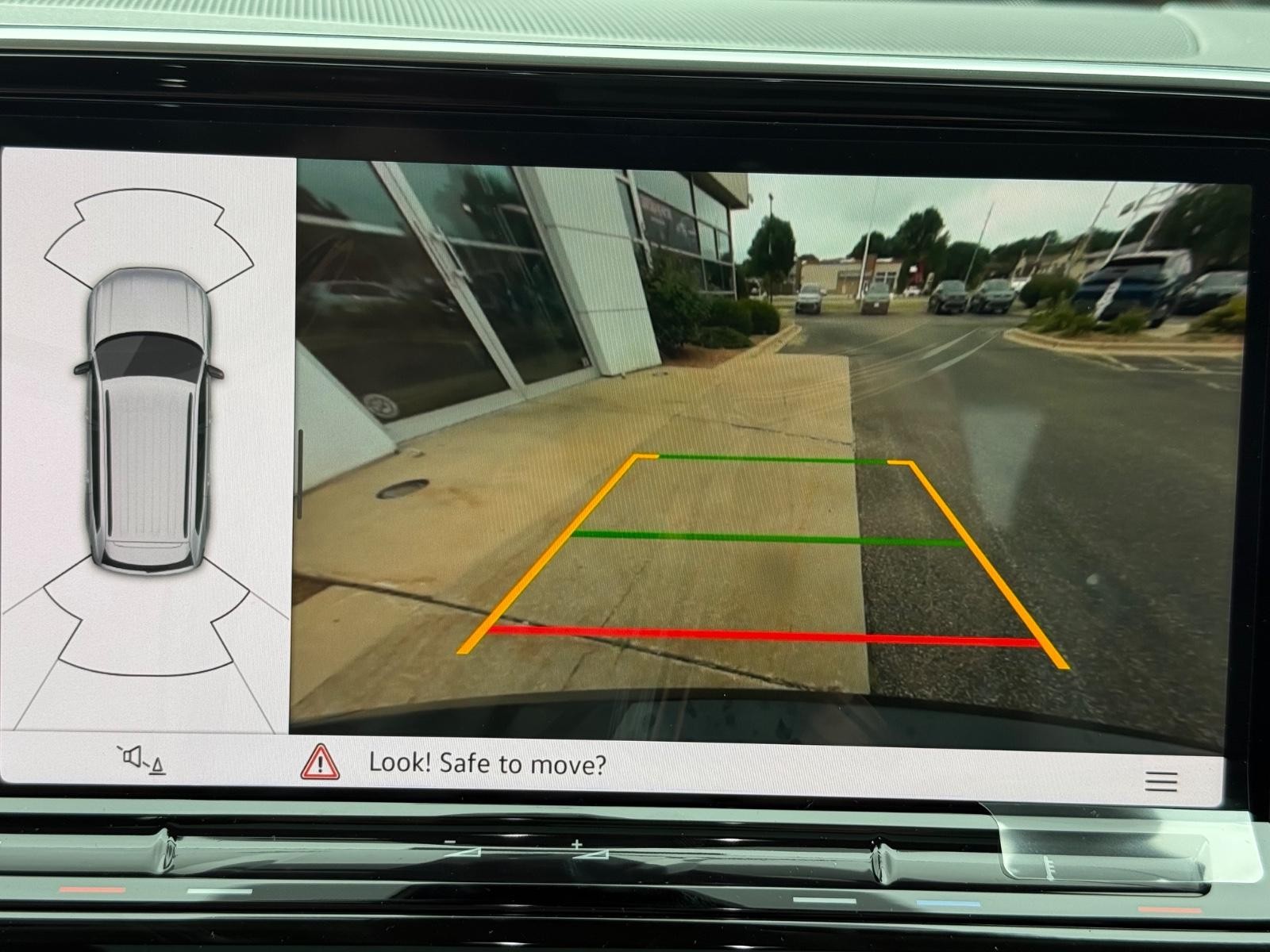Volkswagen Atlas Vehicle Image 14