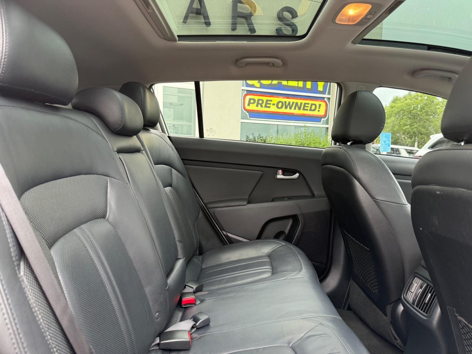 Kia Sportage Vehicle Image 10