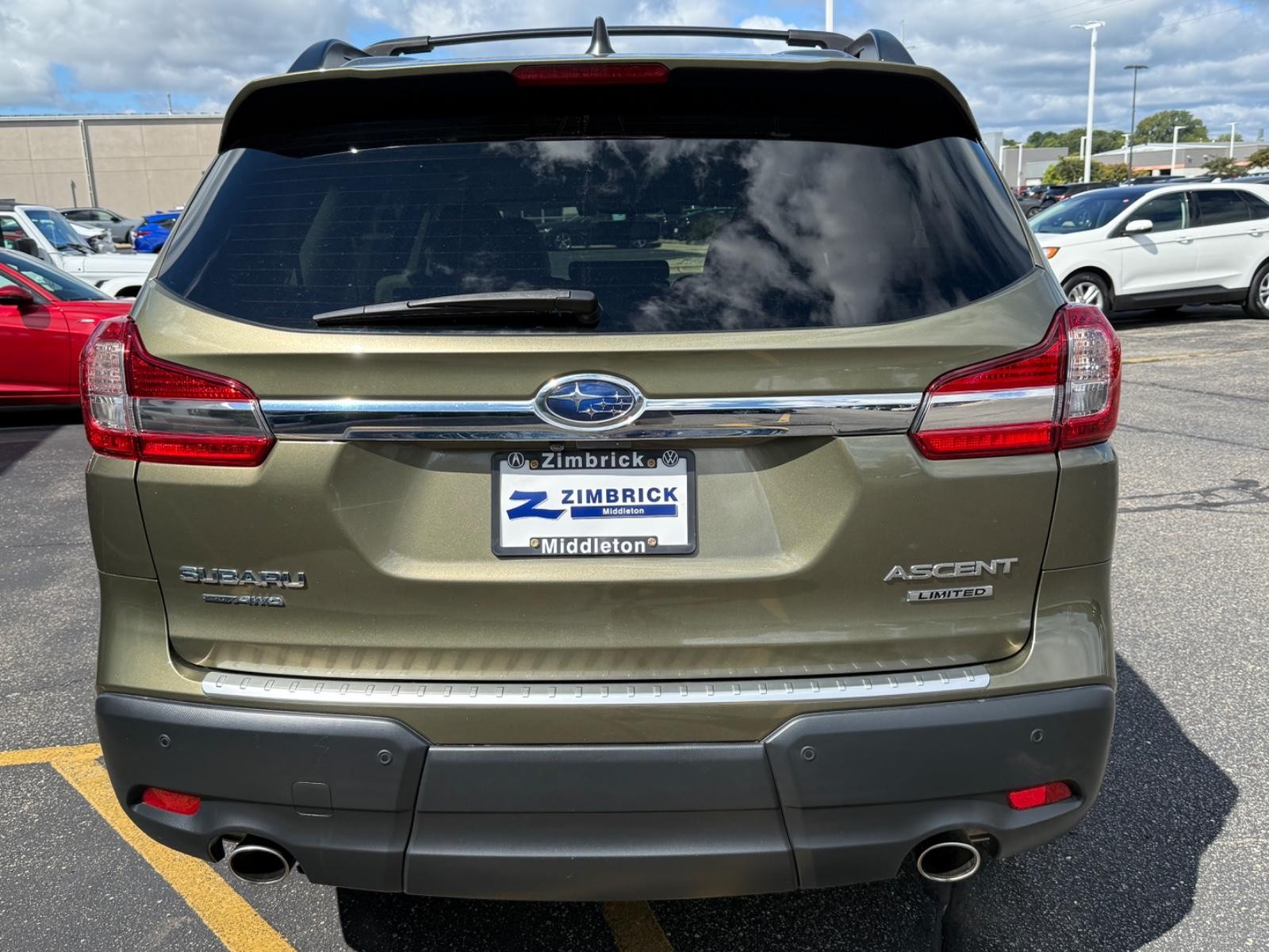 Subaru Ascent Vehicle Image 04