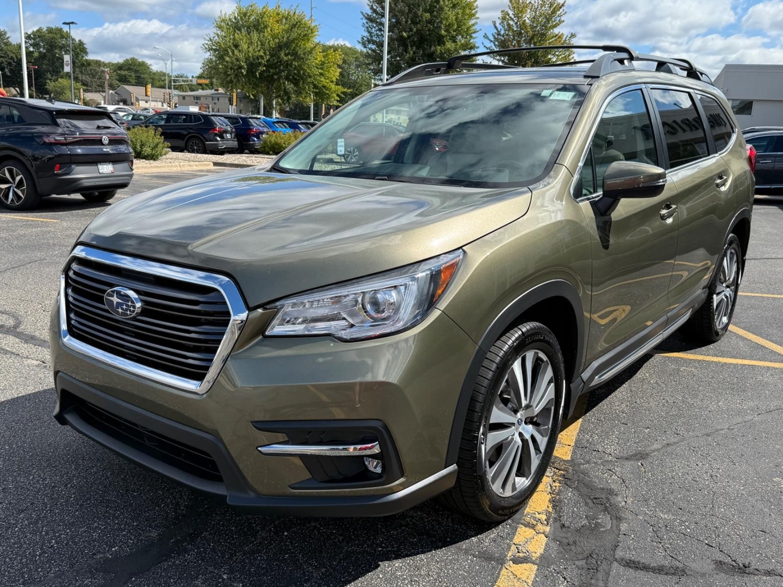 Subaru Ascent Vehicle Image 08