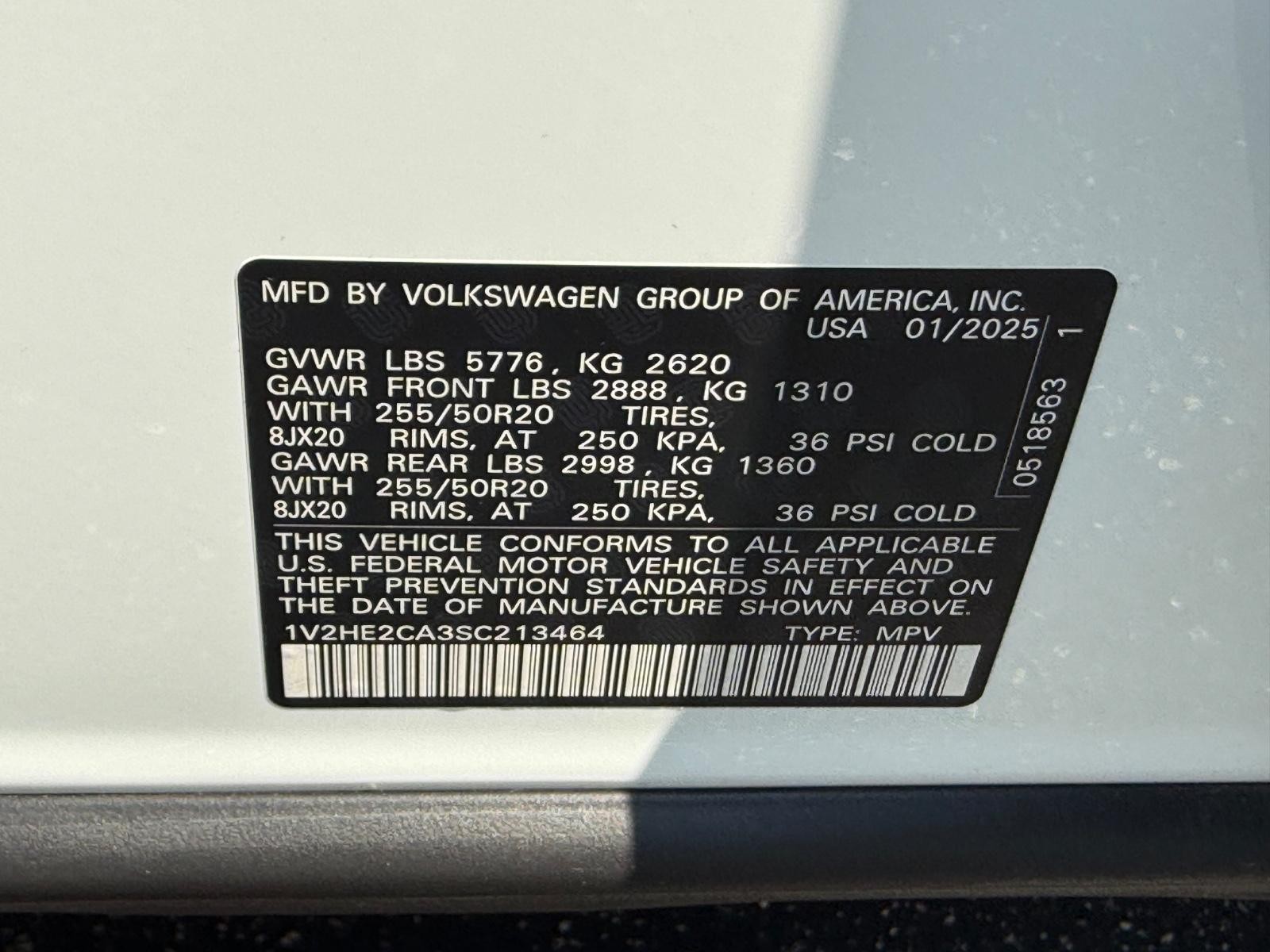 Volkswagen Atlas Cross Sport Vehicle Image 22