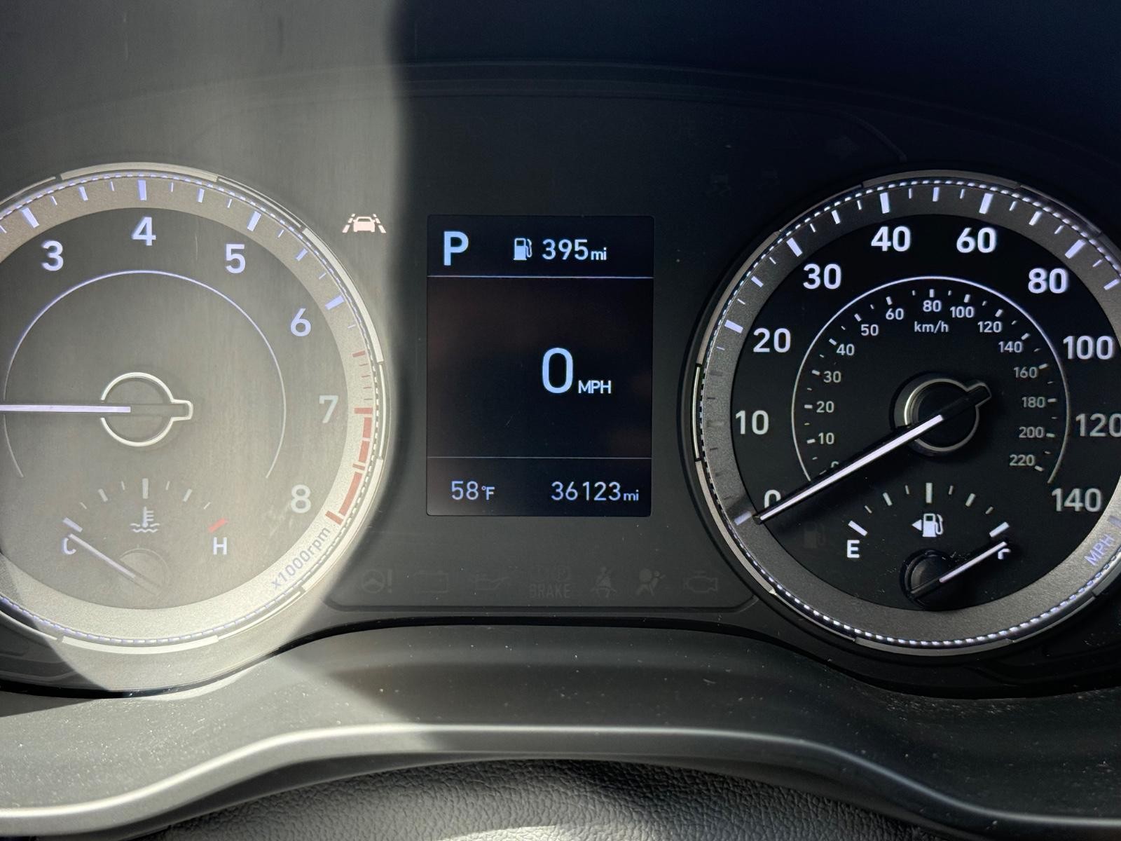 Hyundai Venue Vehicle Image 18