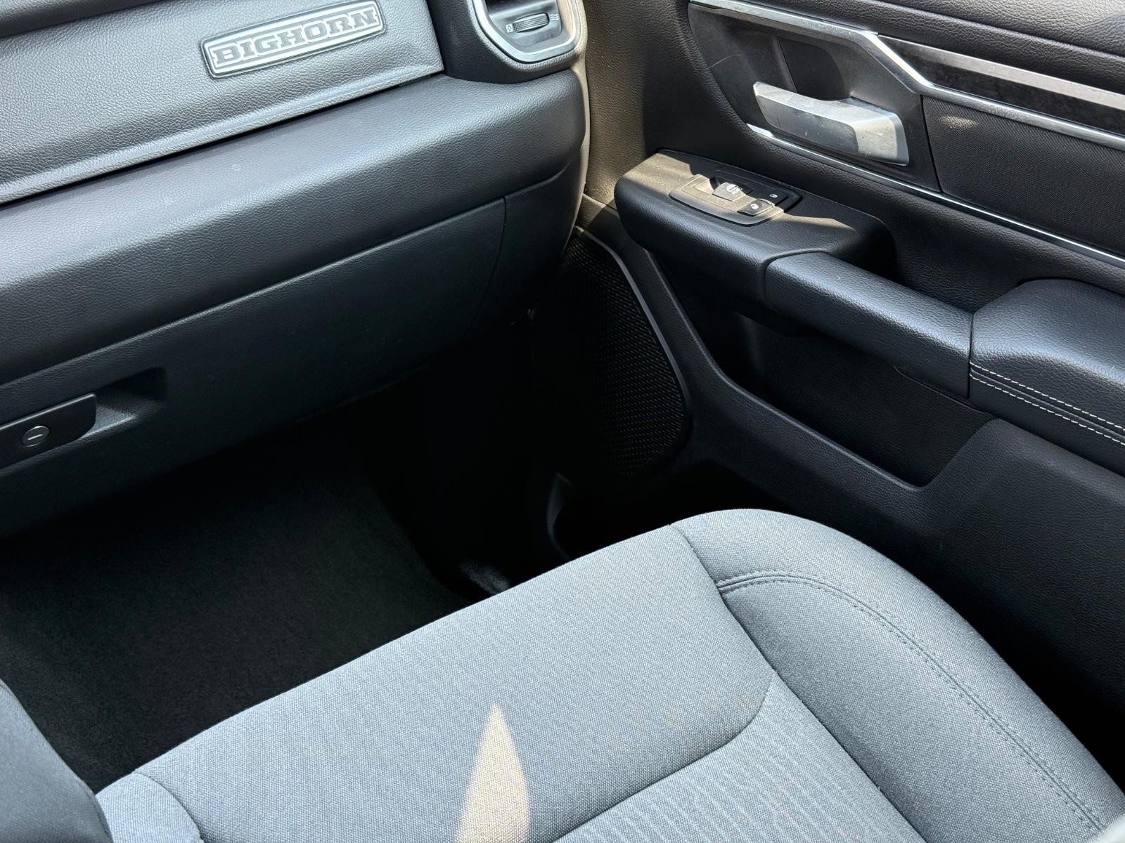Ram 1500 Vehicle Image 15