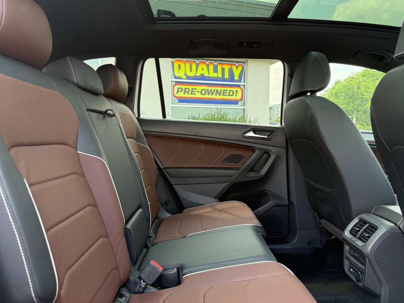 Volkswagen Tiguan Vehicle Image 10