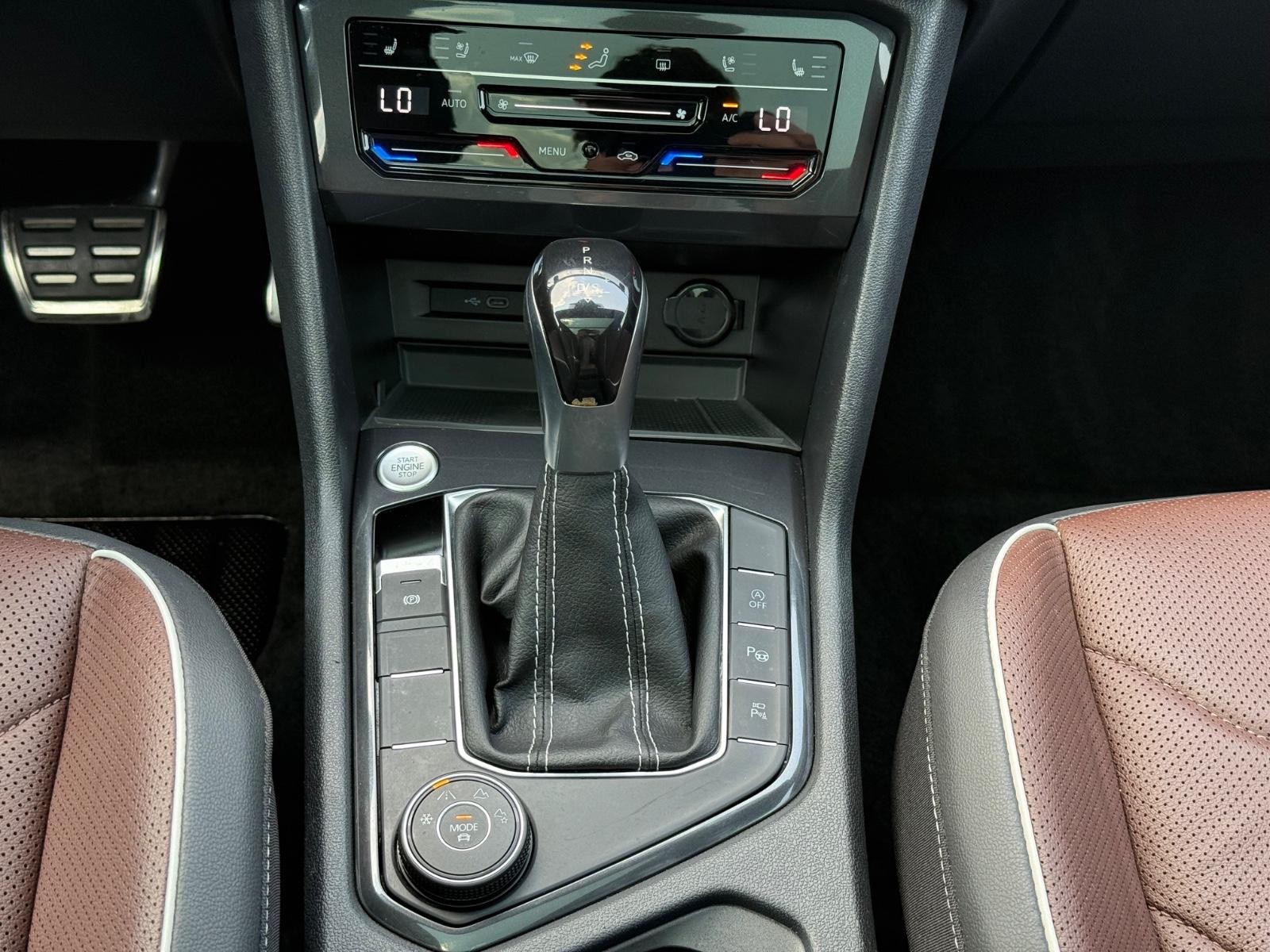 Volkswagen Tiguan Vehicle Image 13