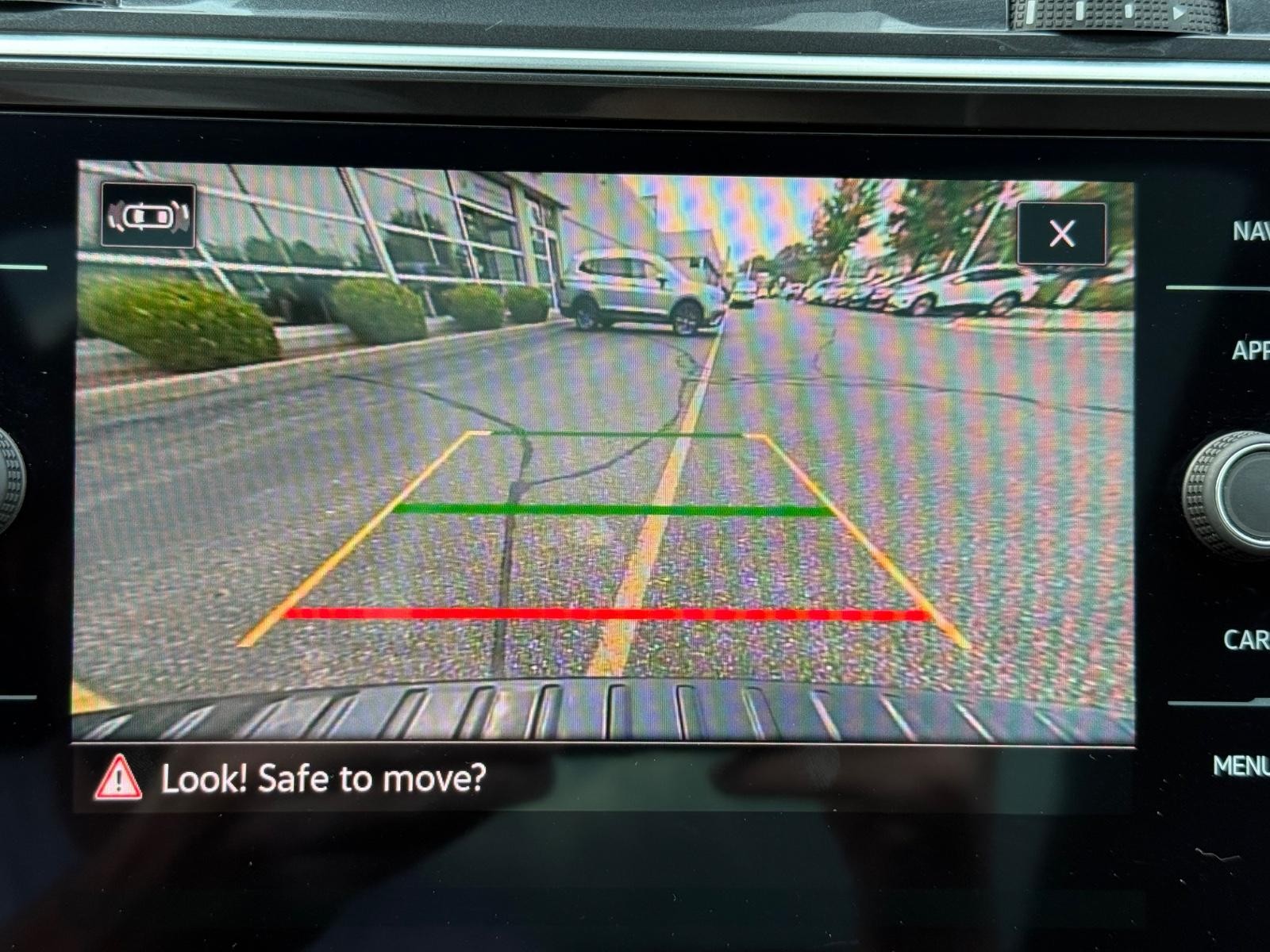 Volkswagen Tiguan Vehicle Image 19