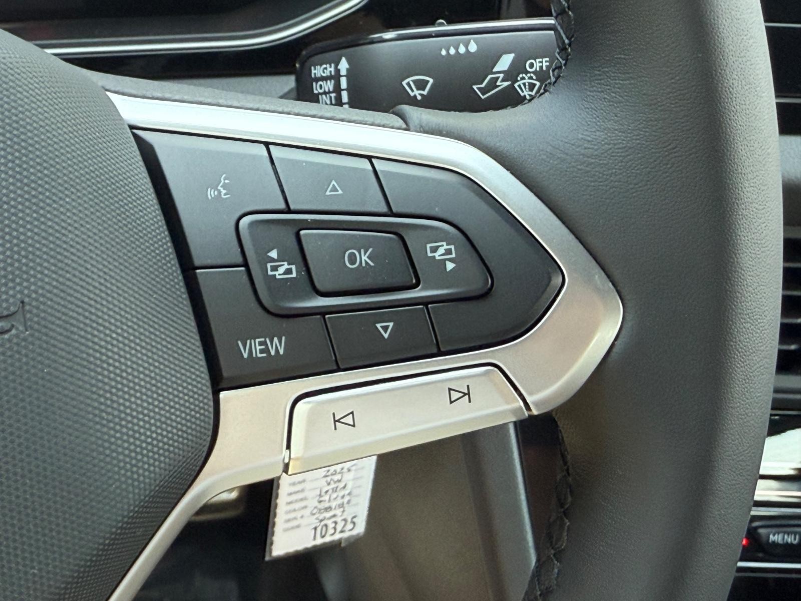 Volkswagen Jetta Vehicle Image 12