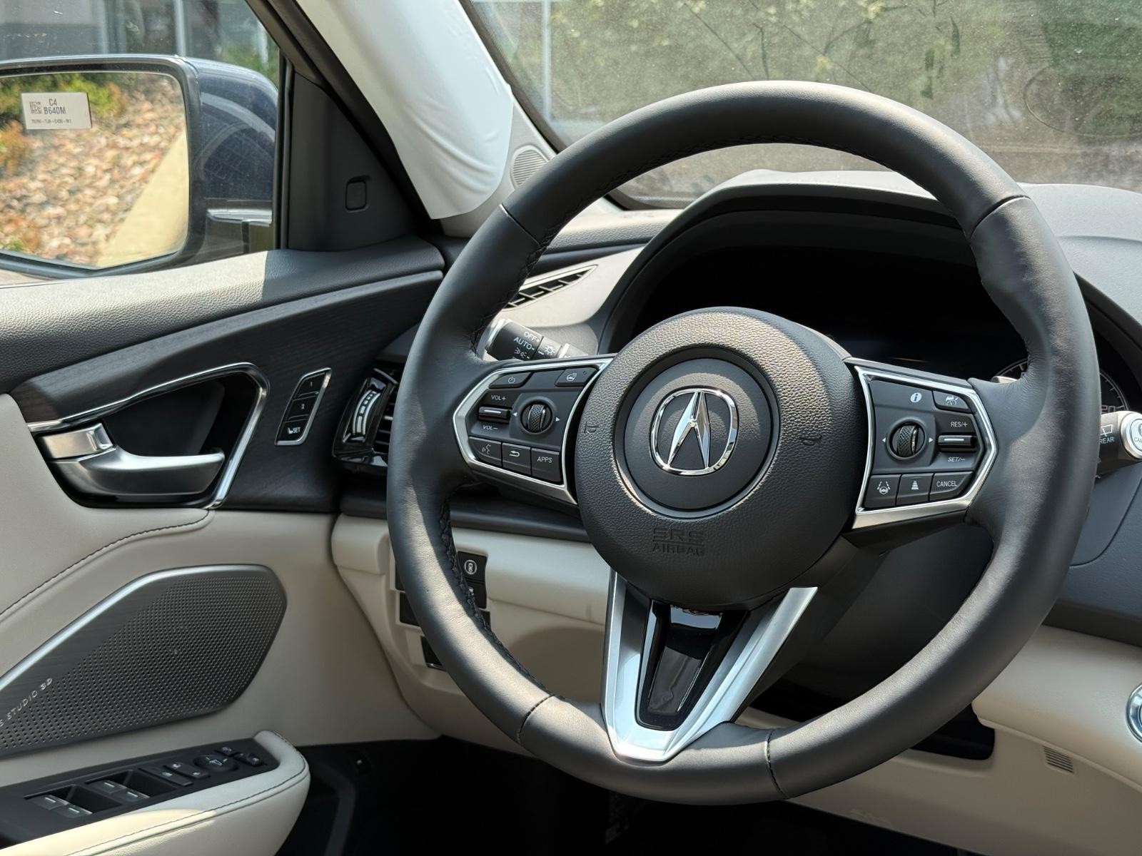 Acura RDX Vehicle Image 09