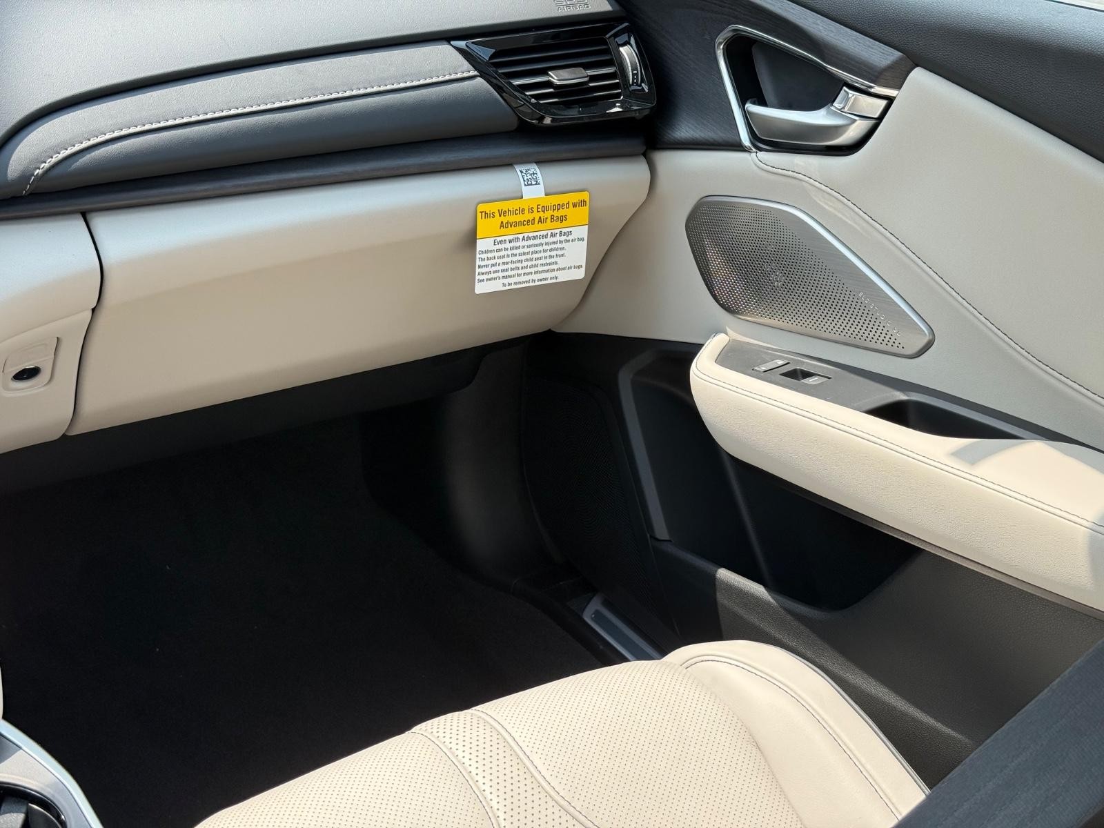 Acura RDX Vehicle Image 10