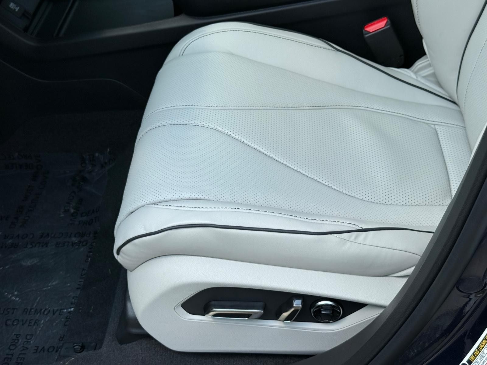 Acura RDX Vehicle Image 17