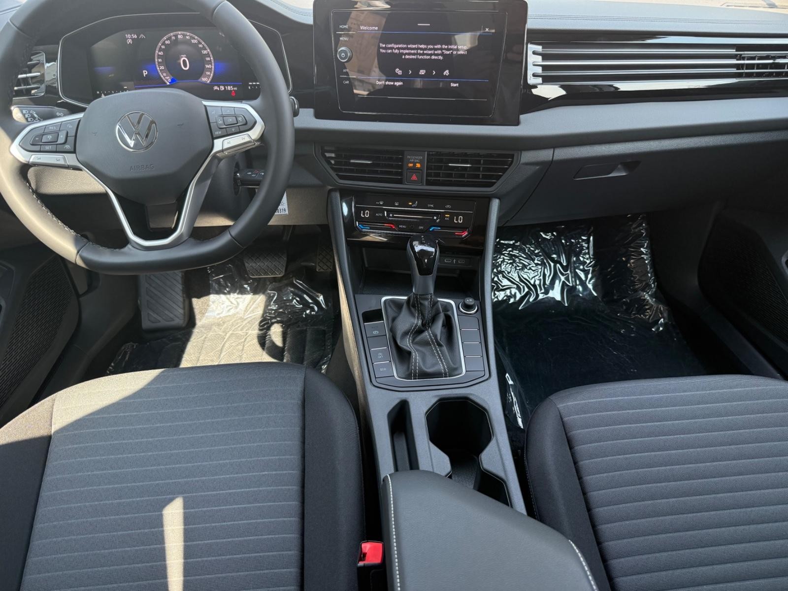 Volkswagen Jetta Vehicle Image 06