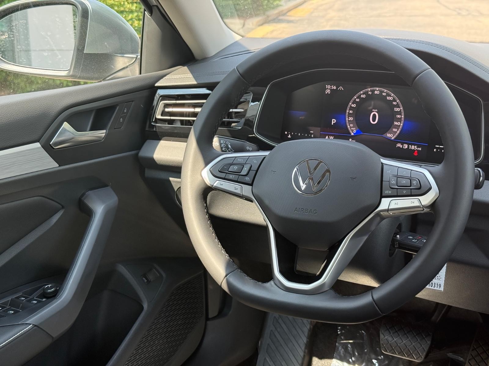 Volkswagen Jetta Vehicle Image 09