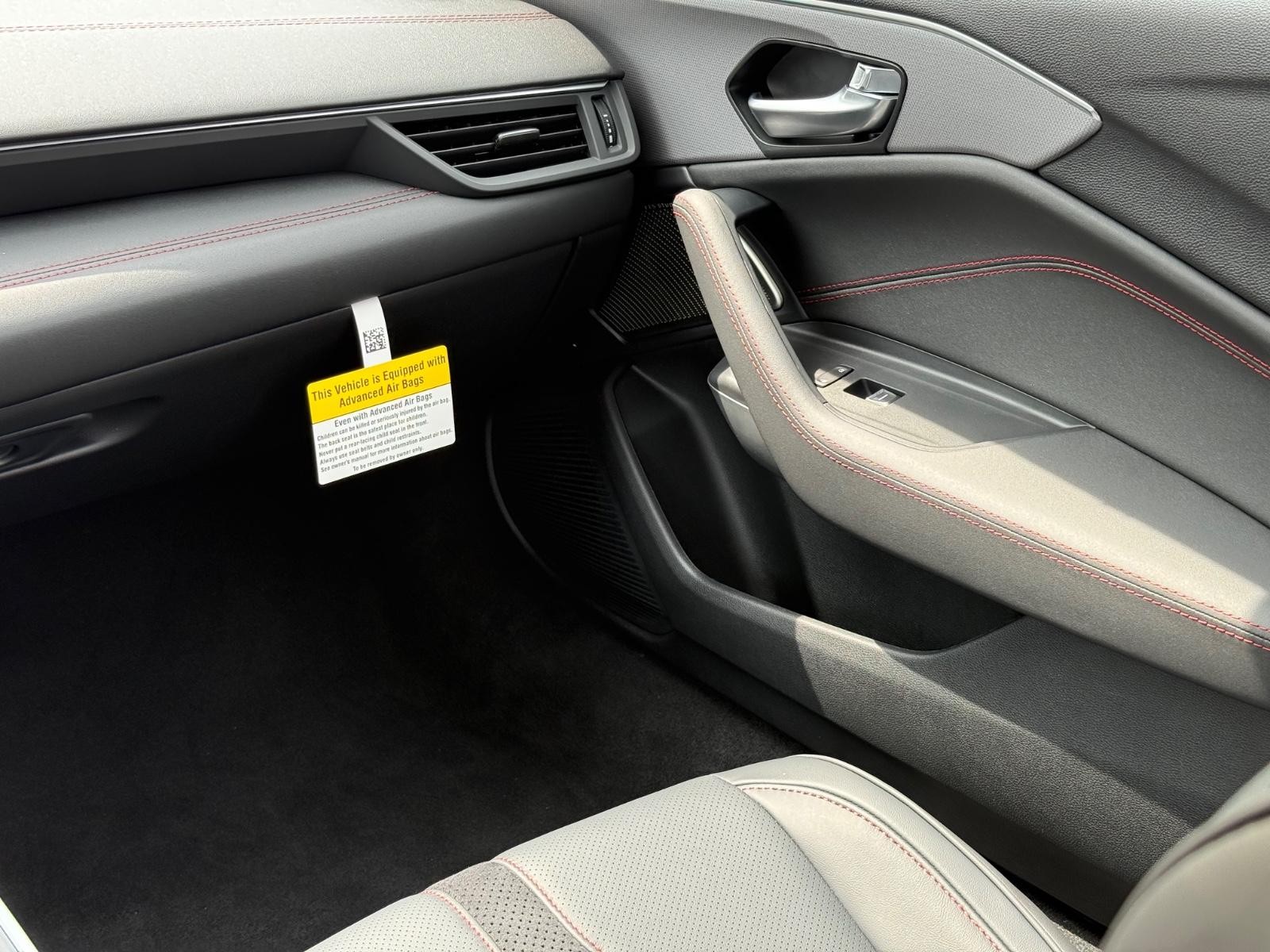 Acura TLX Vehicle Image 10