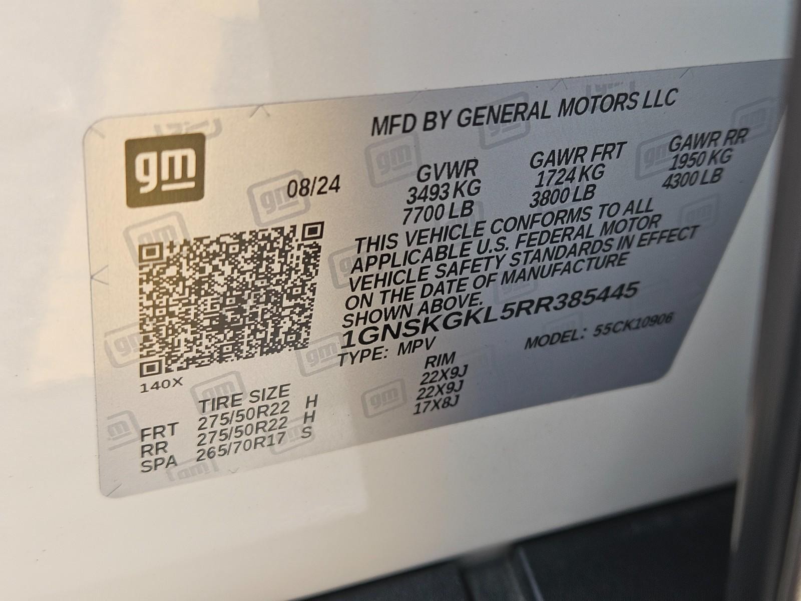 Chevrolet Suburban Vehicle Image 23