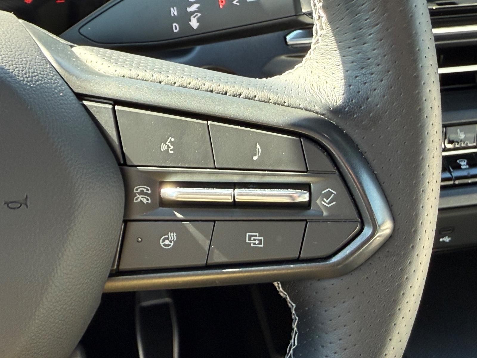 Acura ZDX Vehicle Image 12