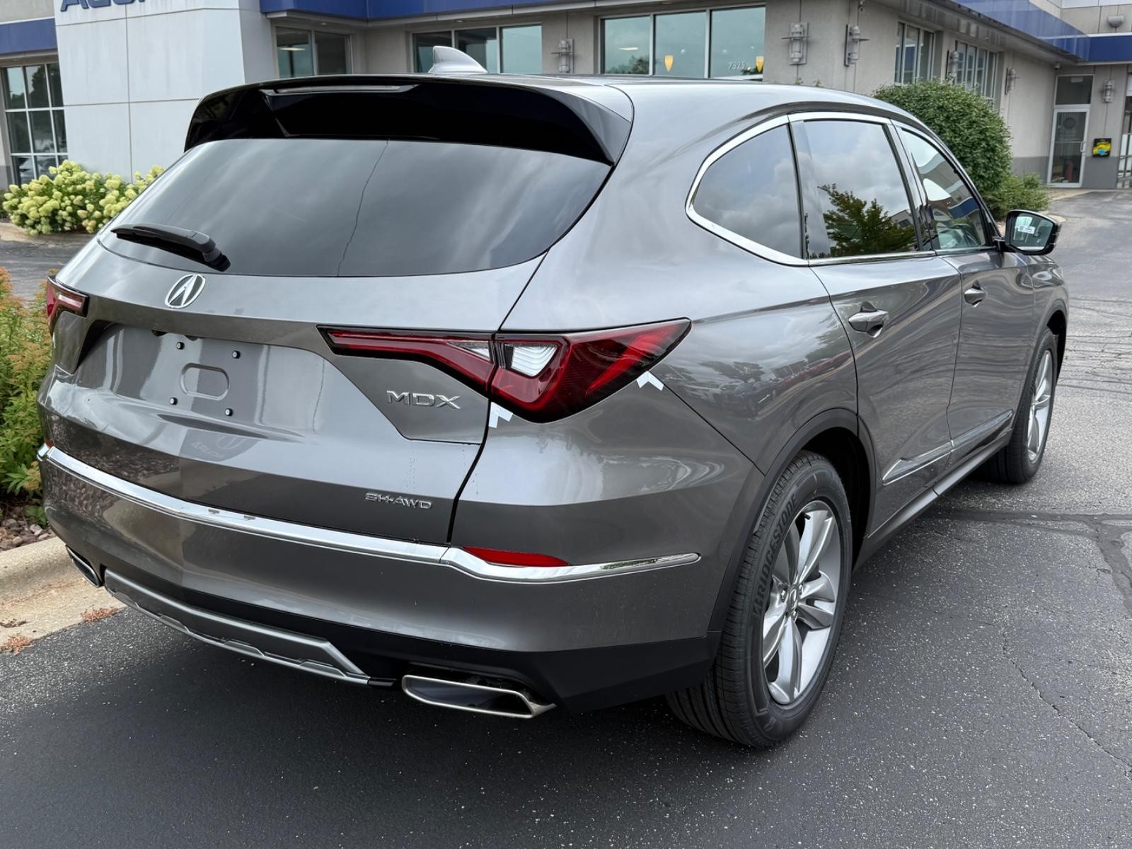 Acura MDX Vehicle Image 03