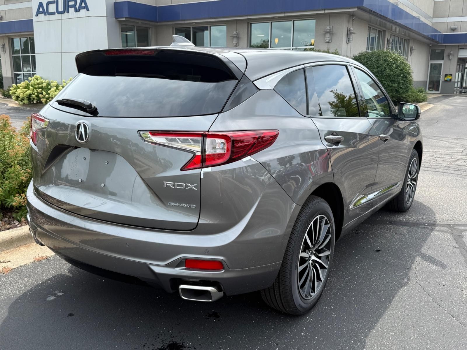 Acura RDX Vehicle Image 03