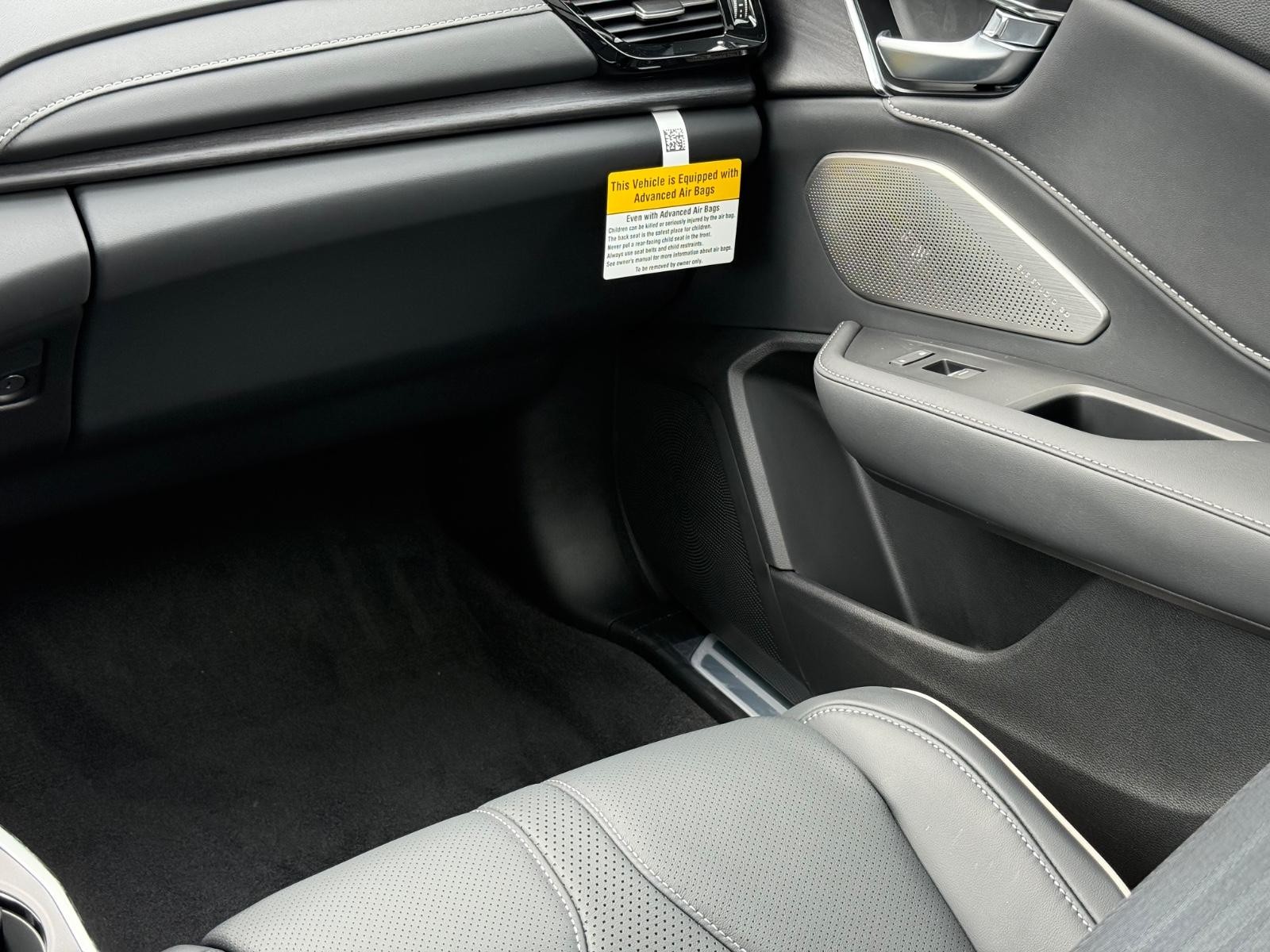 Acura RDX Vehicle Image 10