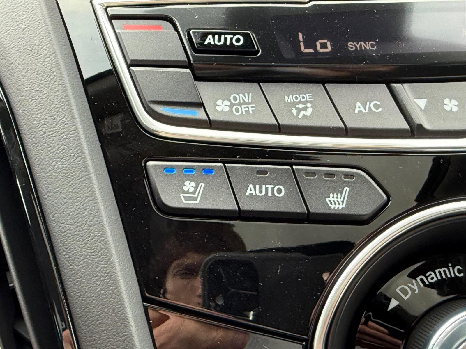 Acura RDX Vehicle Image 15