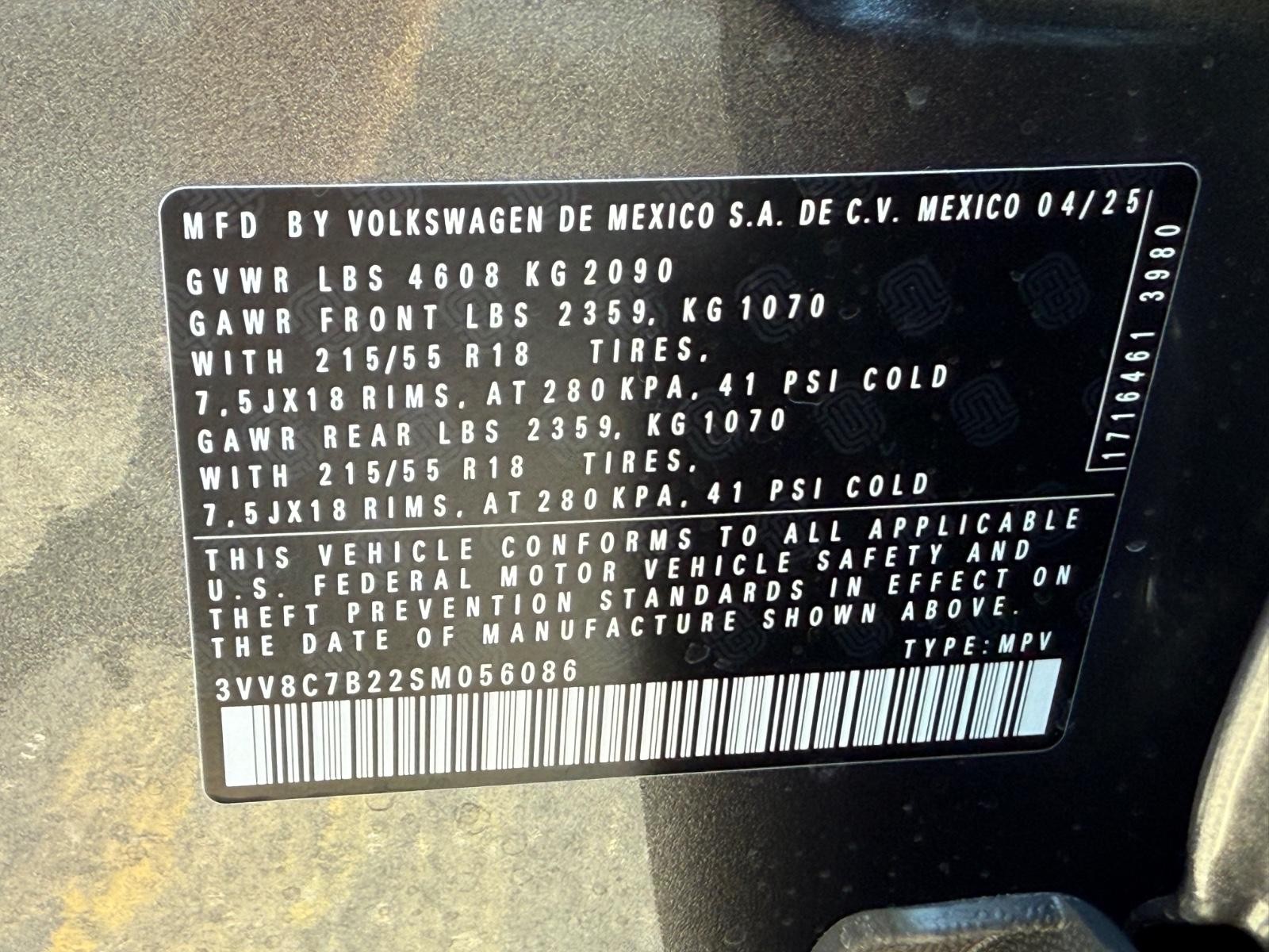 Volkswagen Taos Vehicle Image 17