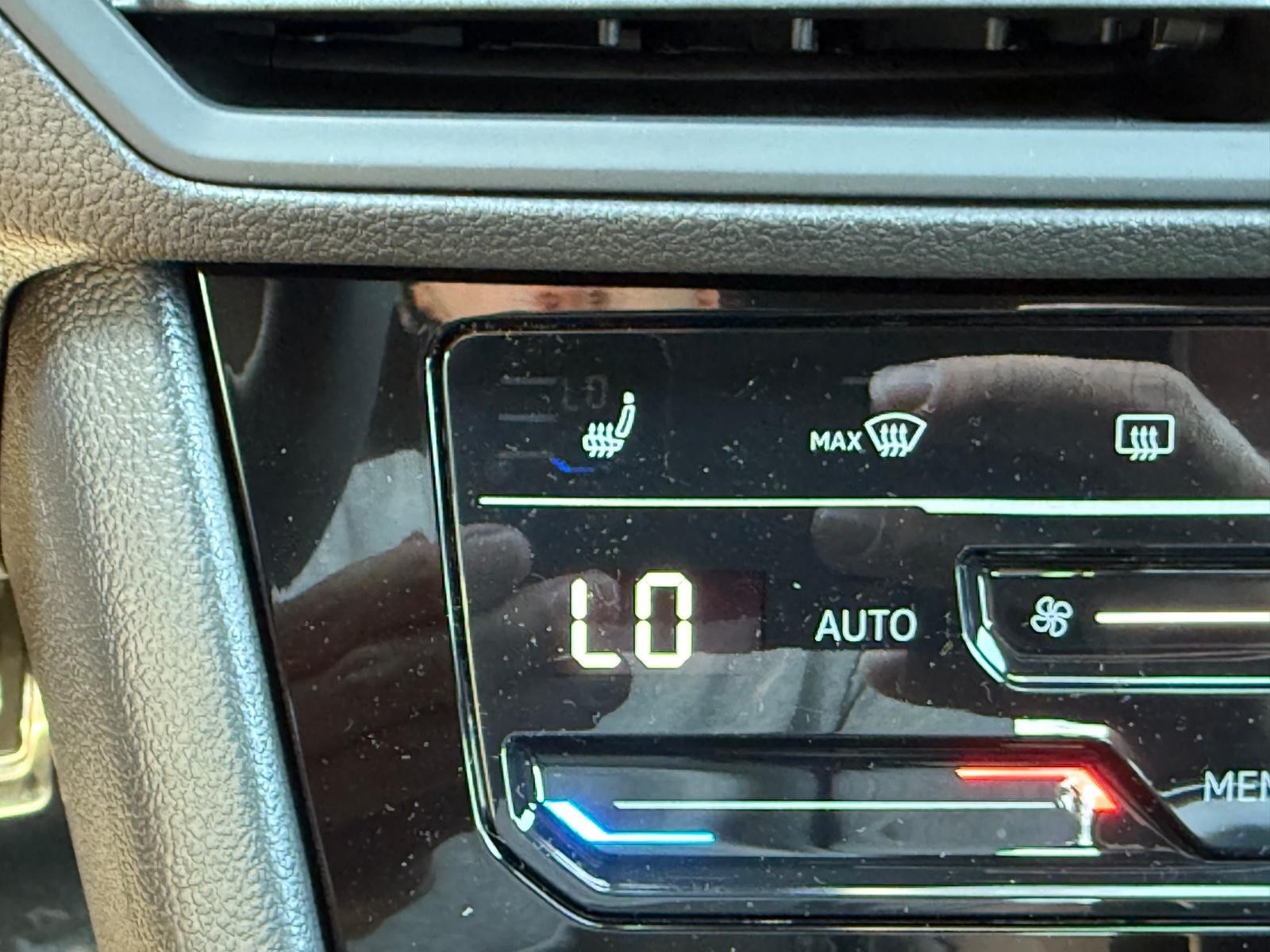 Volkswagen Jetta Vehicle Image 14