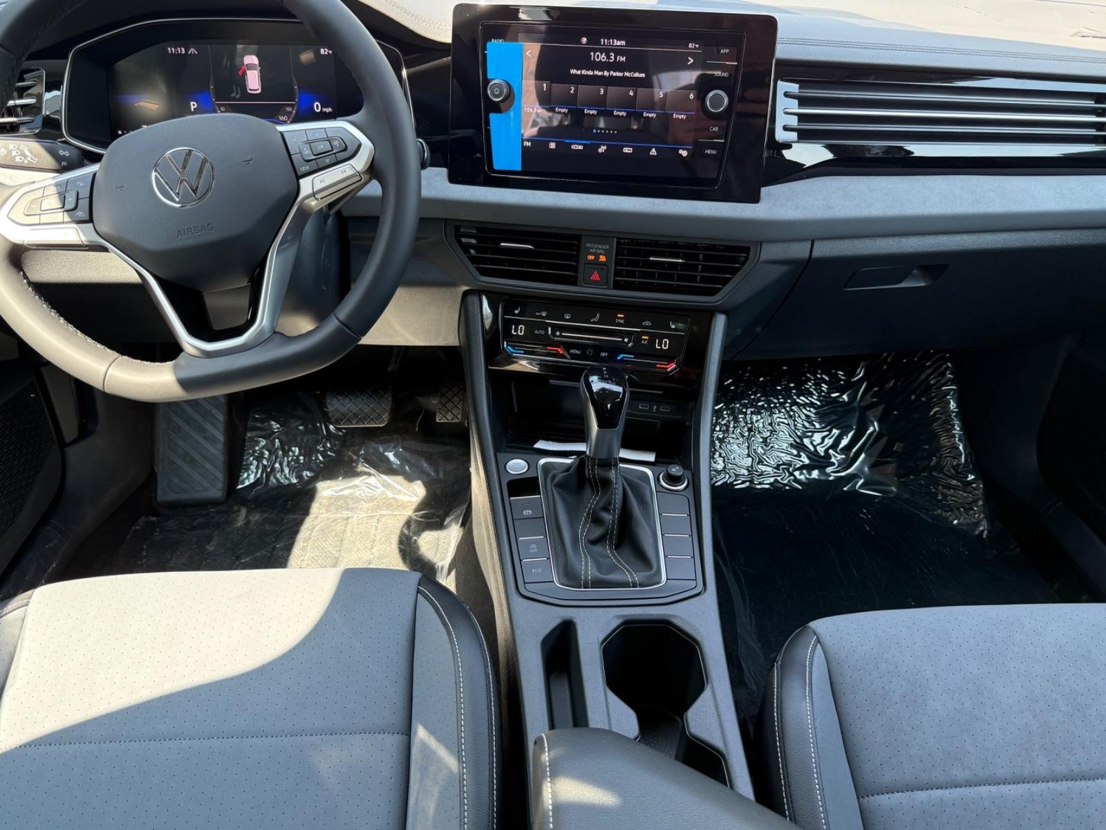 Volkswagen Jetta Vehicle Image 06