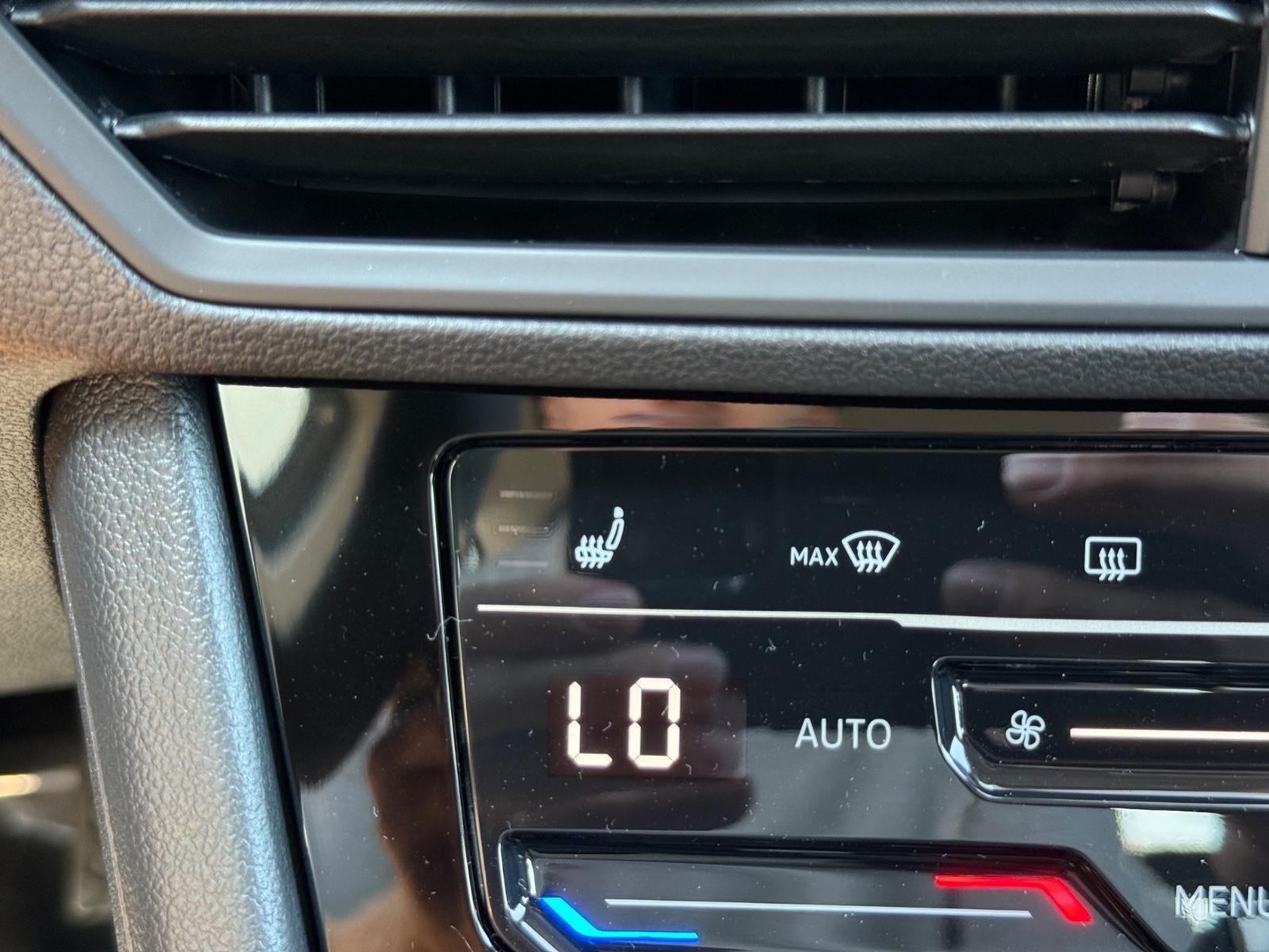 Volkswagen Jetta Vehicle Image 14