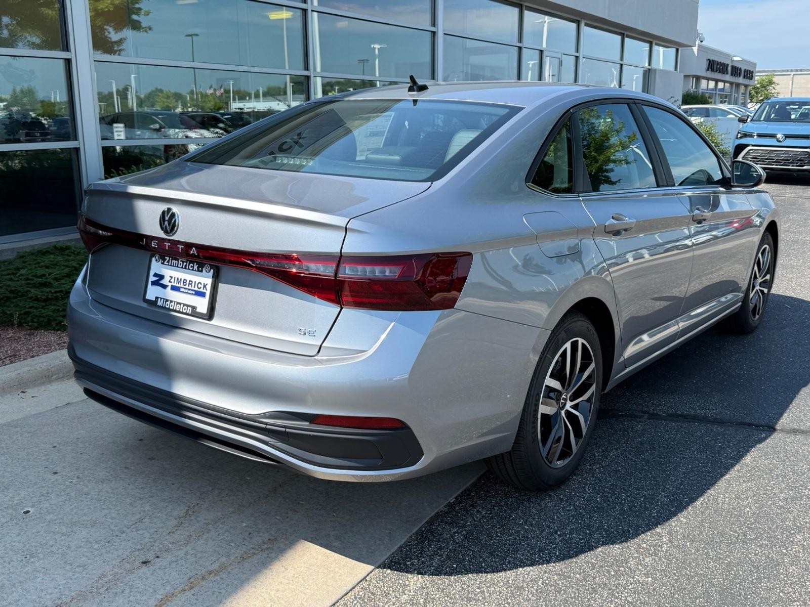 Volkswagen Jetta Vehicle Image 03