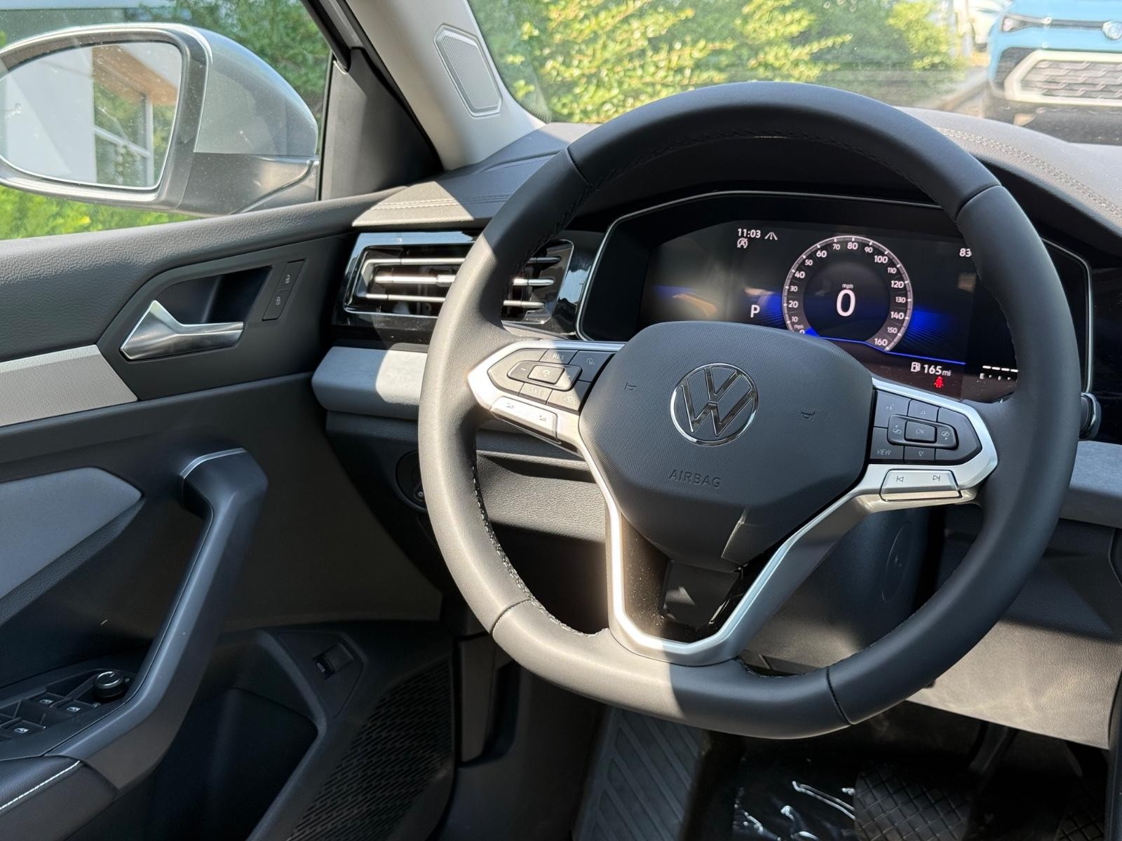 Volkswagen Jetta Vehicle Image 09