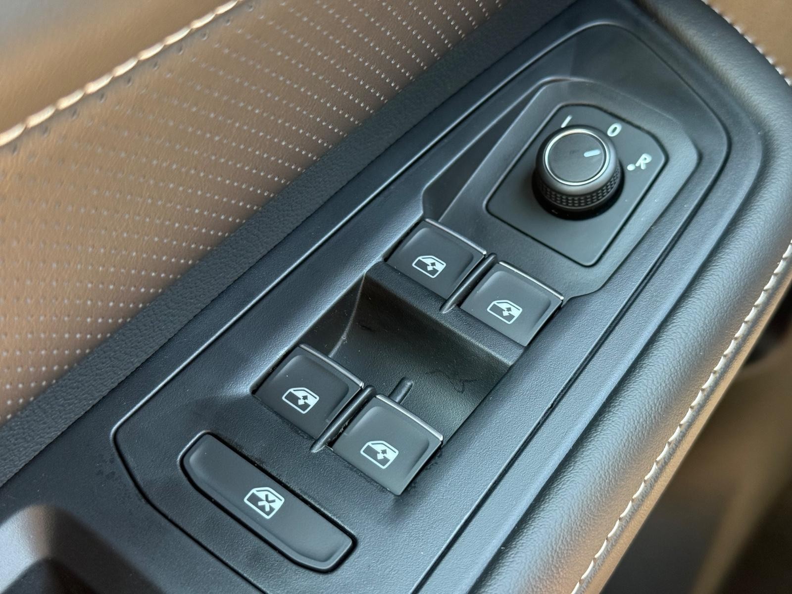 Volkswagen Atlas Vehicle Image 16