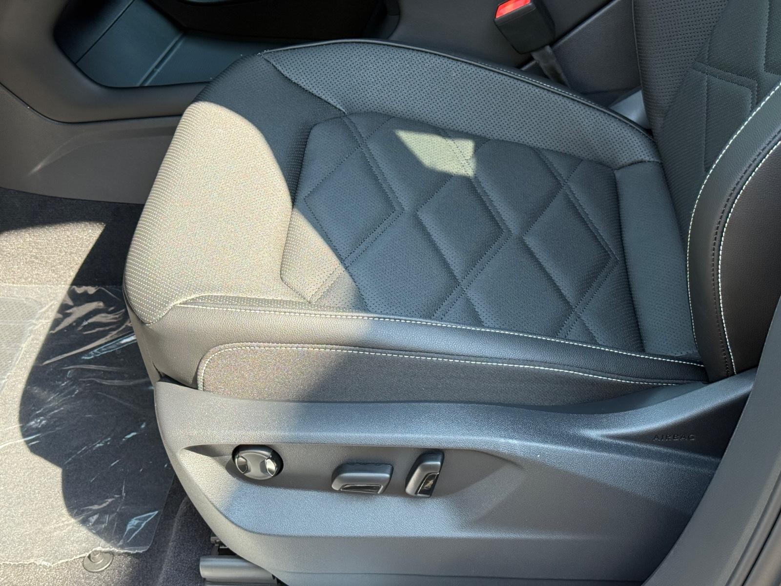 Volkswagen Atlas Vehicle Image 17
