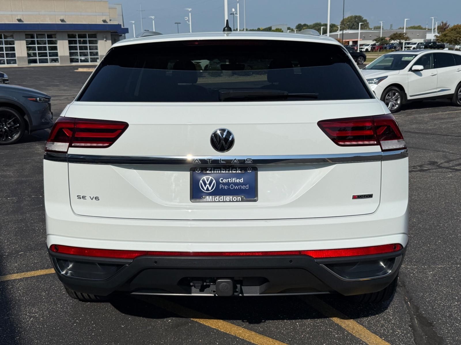 Volkswagen Atlas Cross Sport Vehicle Image 04