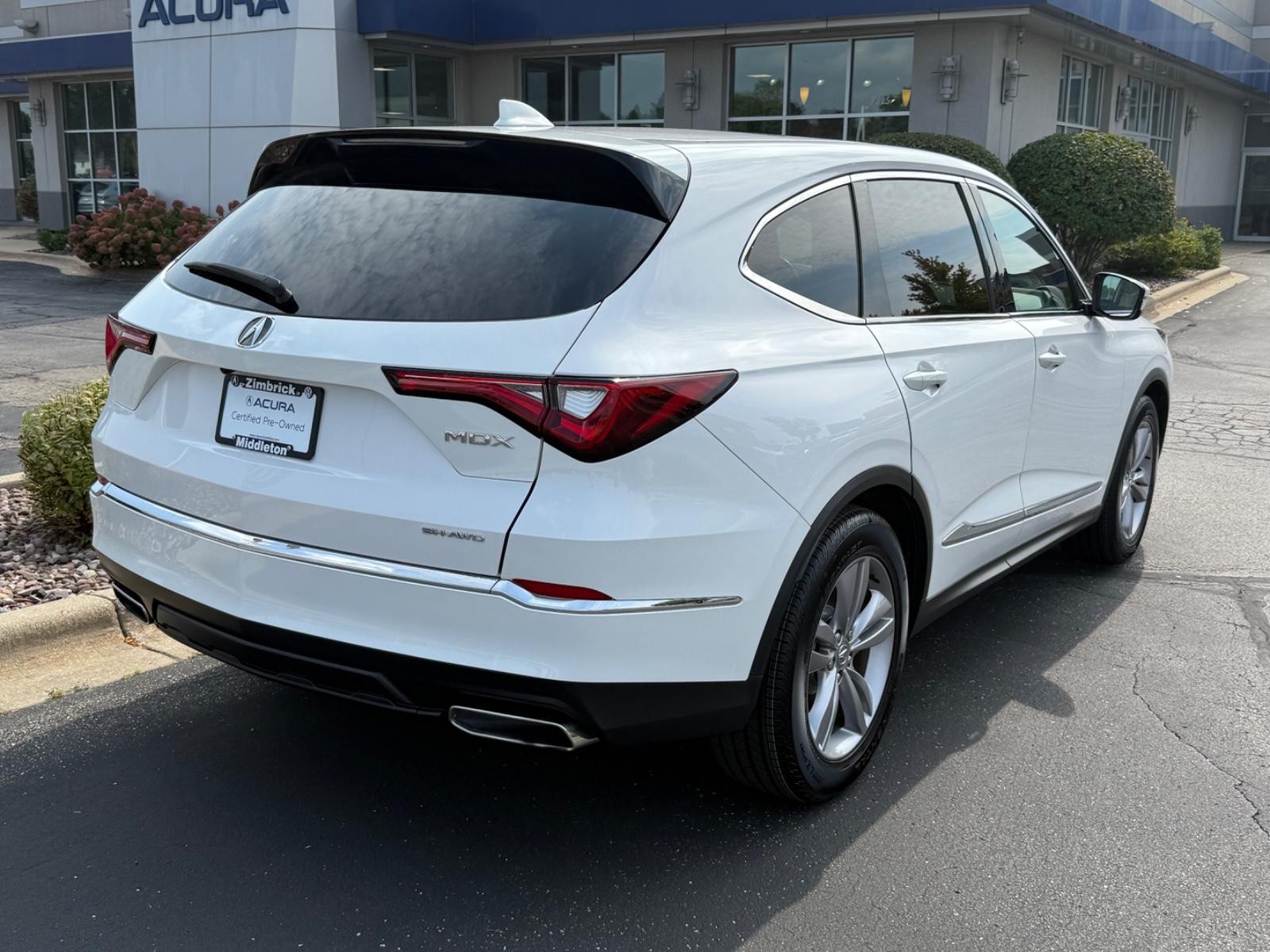 Acura MDX Vehicle Image 03