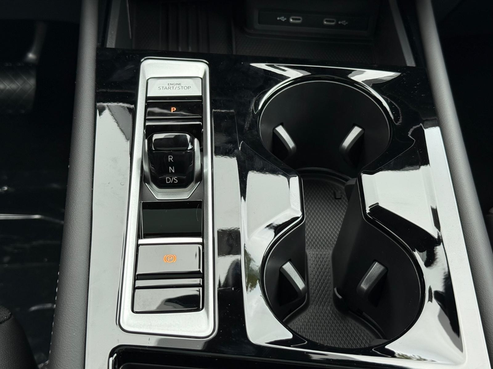 Volkswagen Atlas Vehicle Image 09