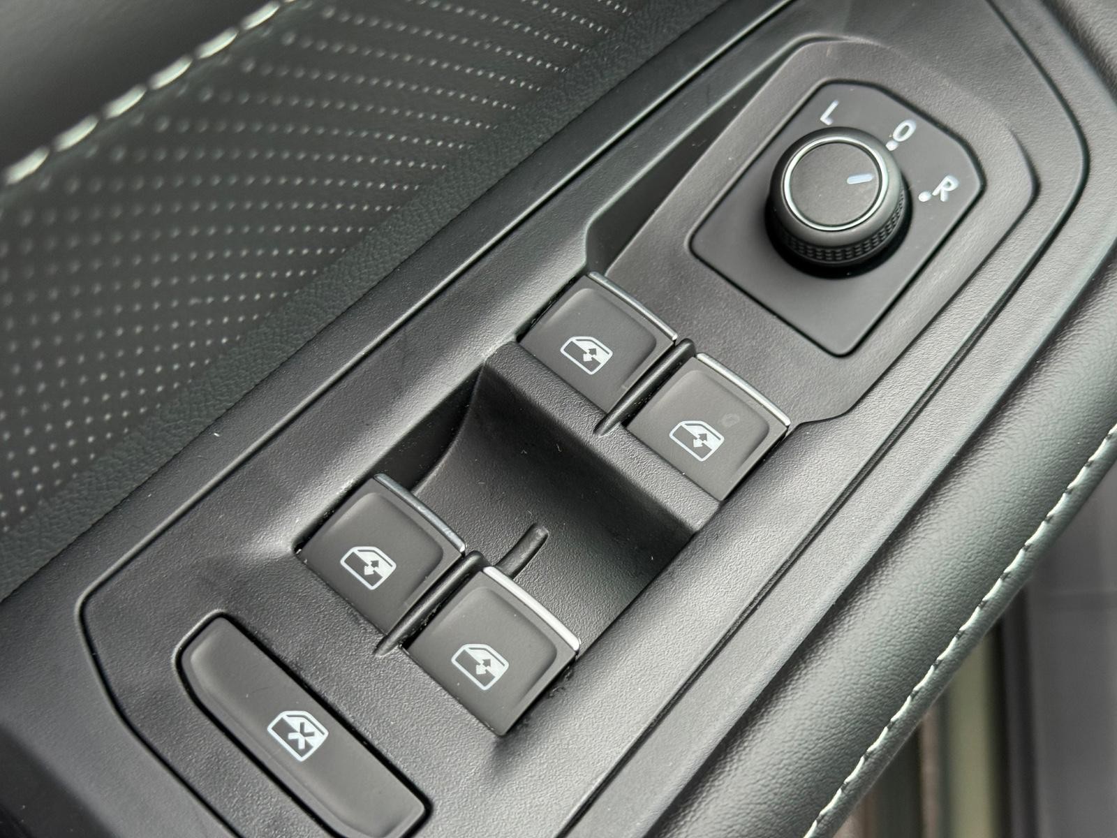 Volkswagen Atlas Vehicle Image 16