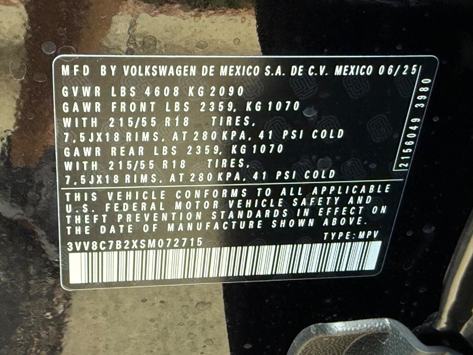 Volkswagen Taos Vehicle Image 17