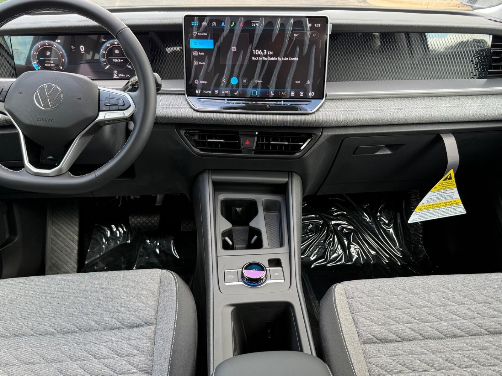 Volkswagen Tiguan Vehicle Image 06