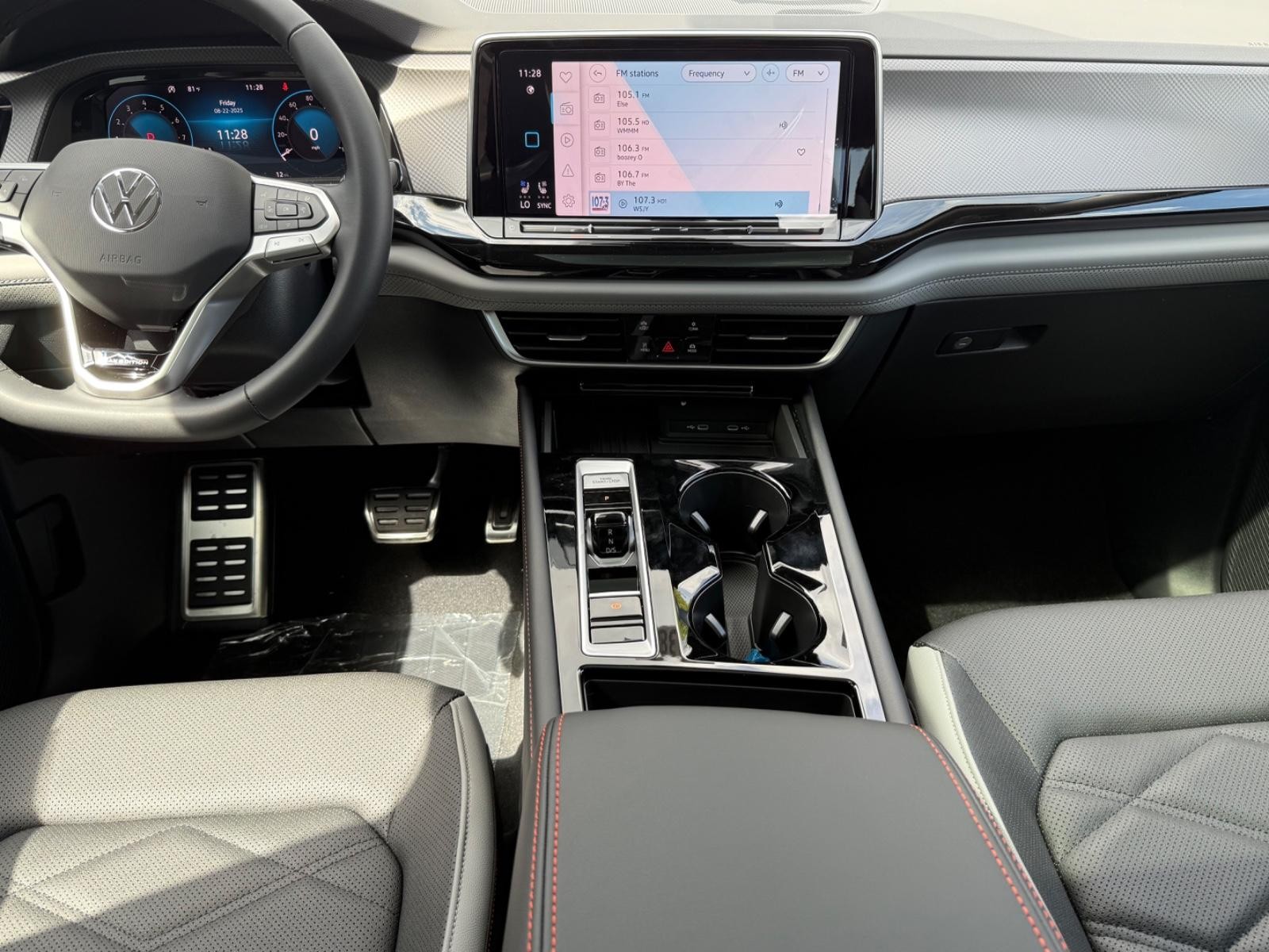 Volkswagen Atlas Vehicle Image 07