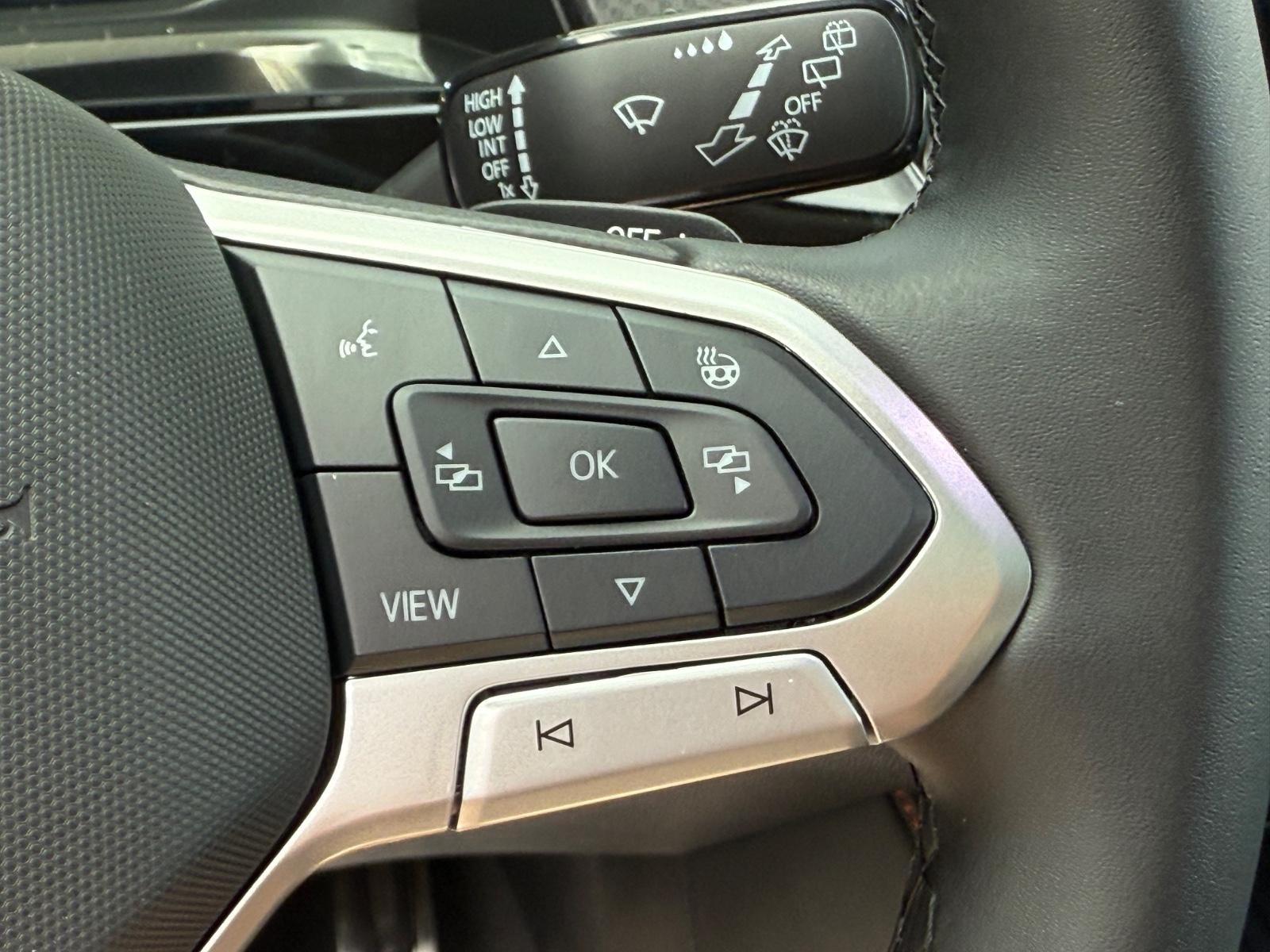 Volkswagen Atlas Vehicle Image 13